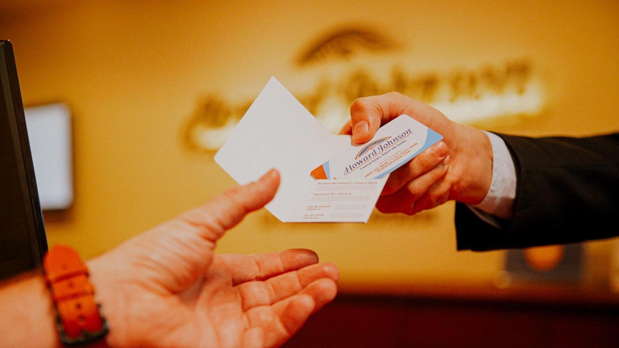 Hotel Howard Johnson La Cañada Hotel&suites