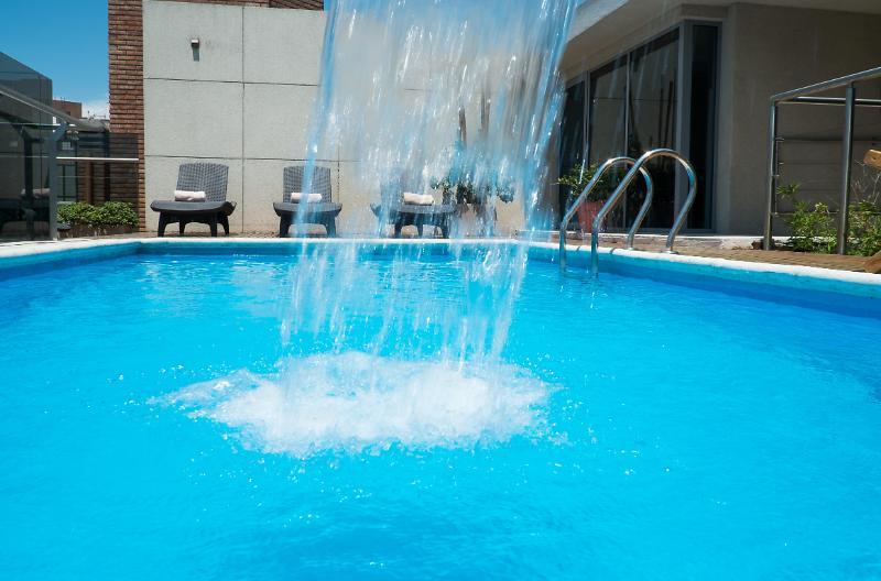 Howard Johnson La Cañada Hotel&suites Córdoba