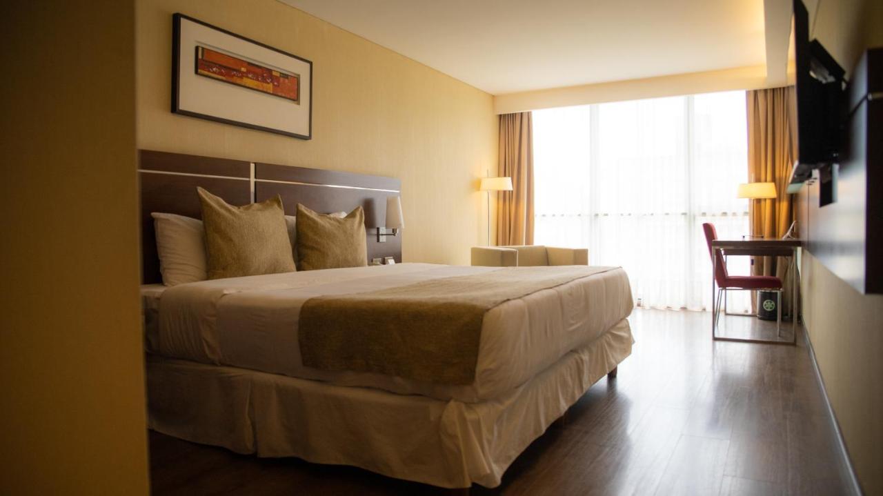 Howard Johnson La Canada & 4* Cordoba